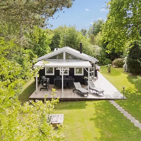 Stig - 1-1km From The Sea By Interhome
