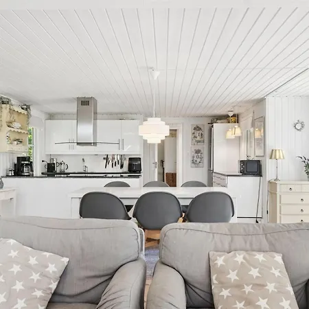 Stig - 1-1km From The Sea By Interhome Nyaraló Hornbæk